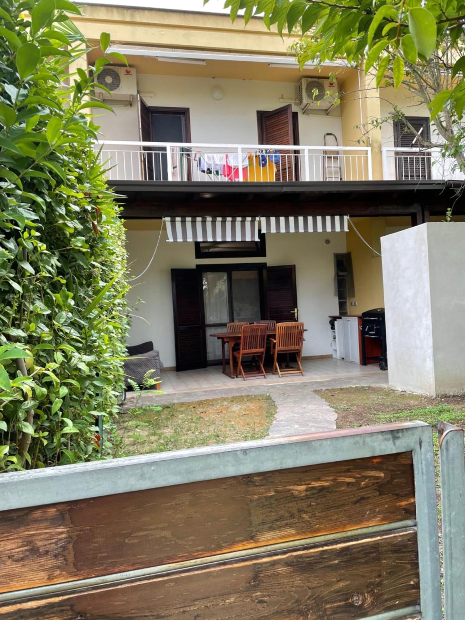 Villetta A Schiera In Villaggio Metatur Metaponto Kültér fotó